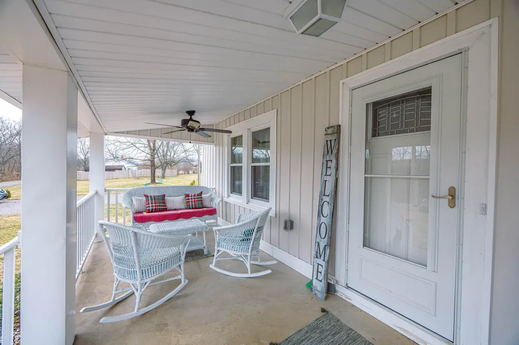 695 Stone Road Paris KY 40361