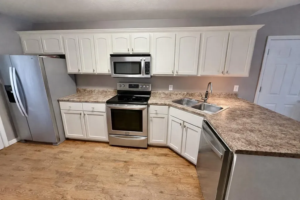 173 Canterbury Drive Science Hill KY 42553