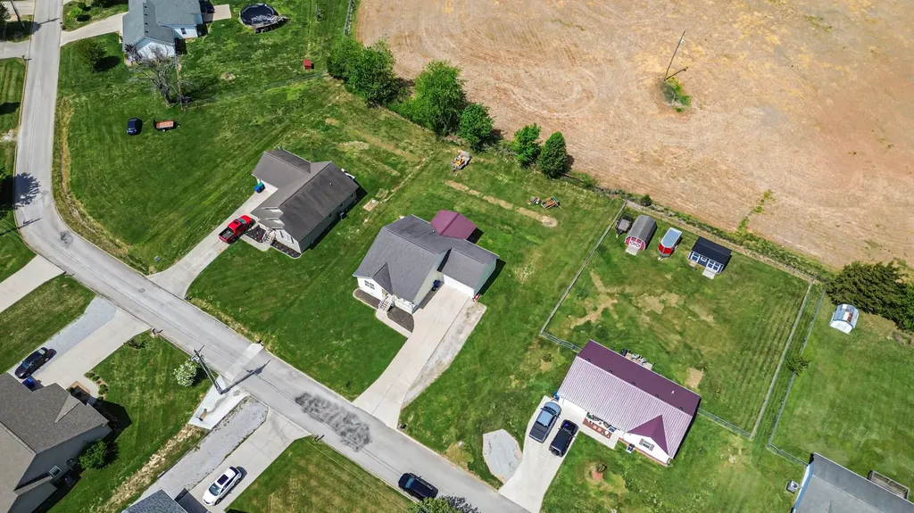 173 Canterbury Drive Science Hill KY 42553