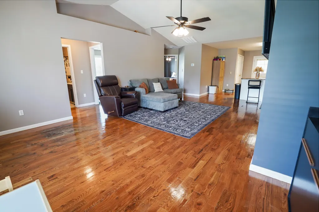 173 Canterbury Drive Science Hill KY 42553