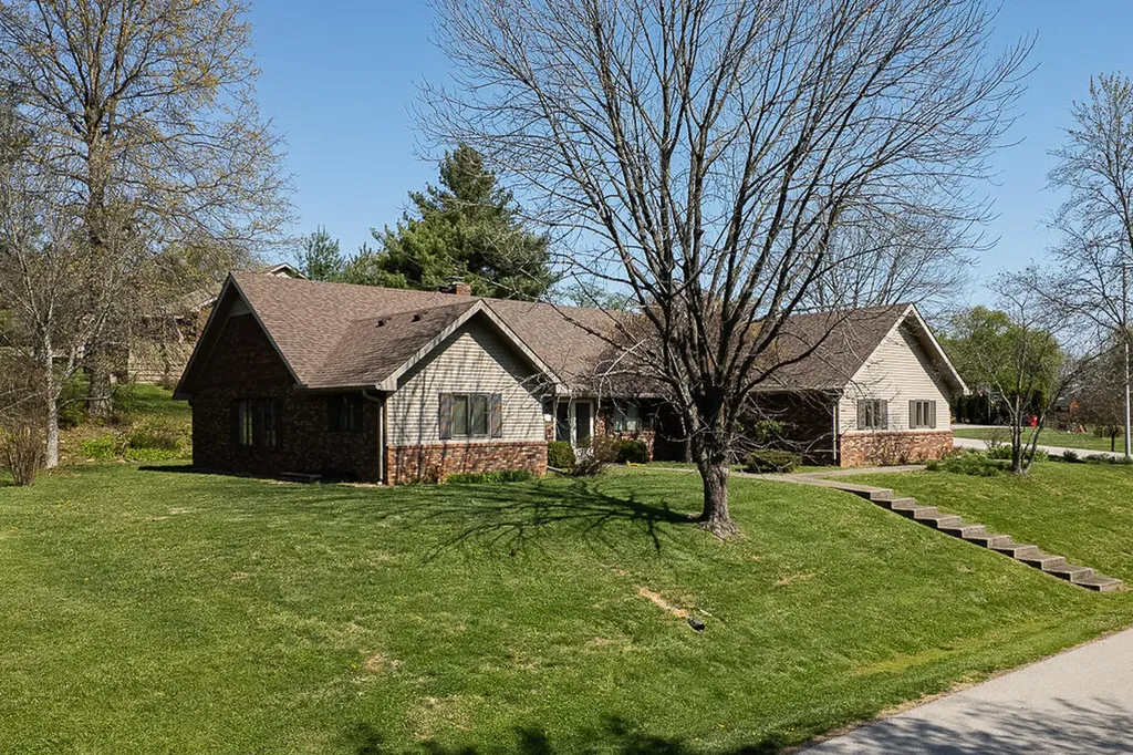 101 Deer Run Frankfort KY 40601