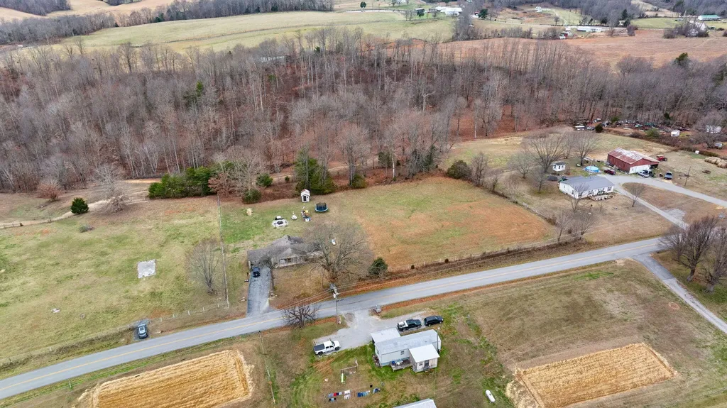 2753 State Highway 829 Albany KY 42602