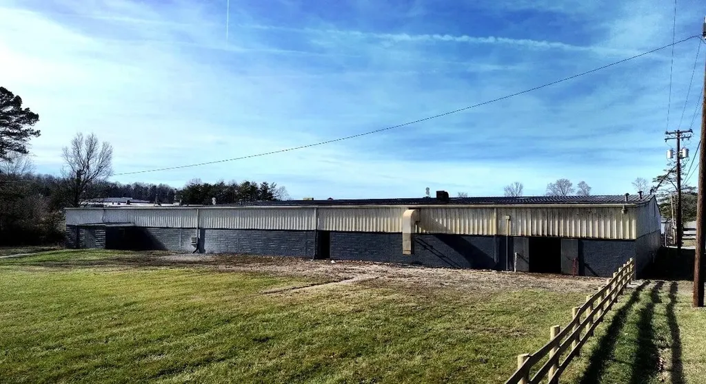 319 N Hills Road Corbin KY 40701