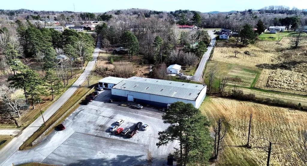 319 N Hills Road Corbin KY 40701