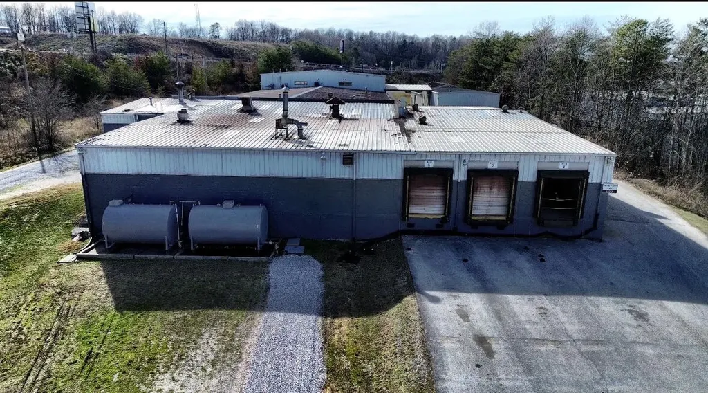 319 N Hills Road Corbin KY 40701