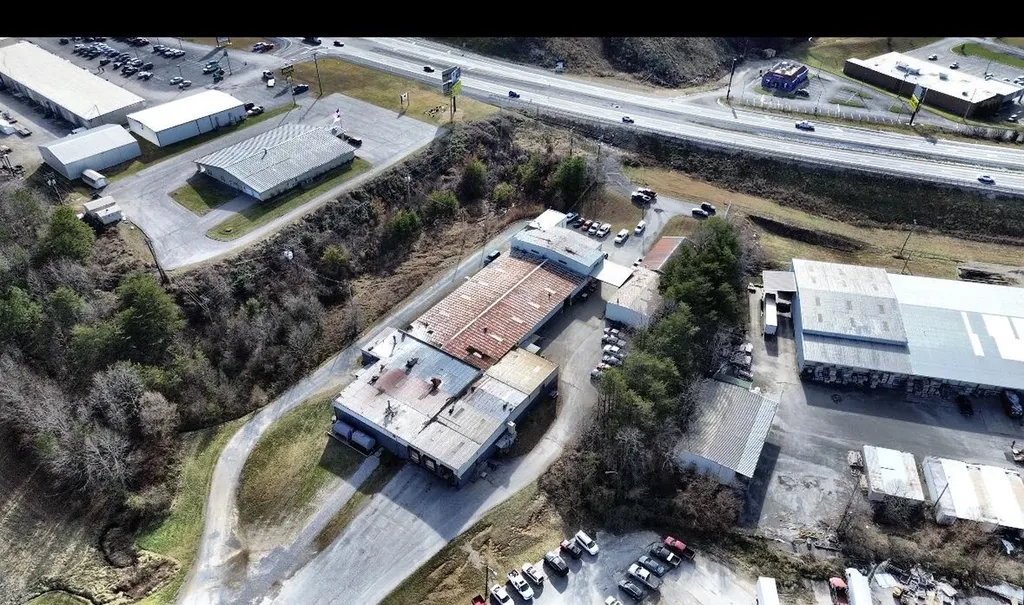 319 N Hills Road Corbin KY 40701