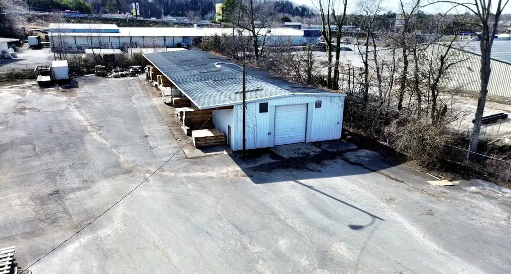 319 N Hills Road Corbin KY 40701
