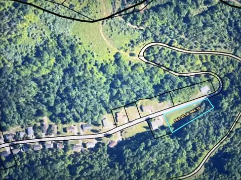 Lot 16 E Keyser Heights Drive Pikeville KY 41501