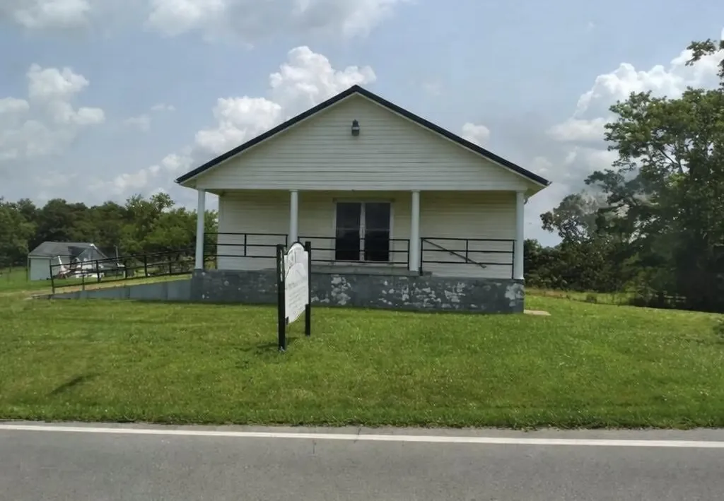 1659 Ky-501 Waynesburg KY 40489