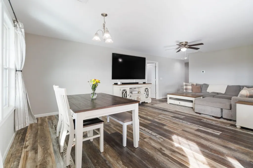 111 Dean Drive Harrodsburg KY 40330