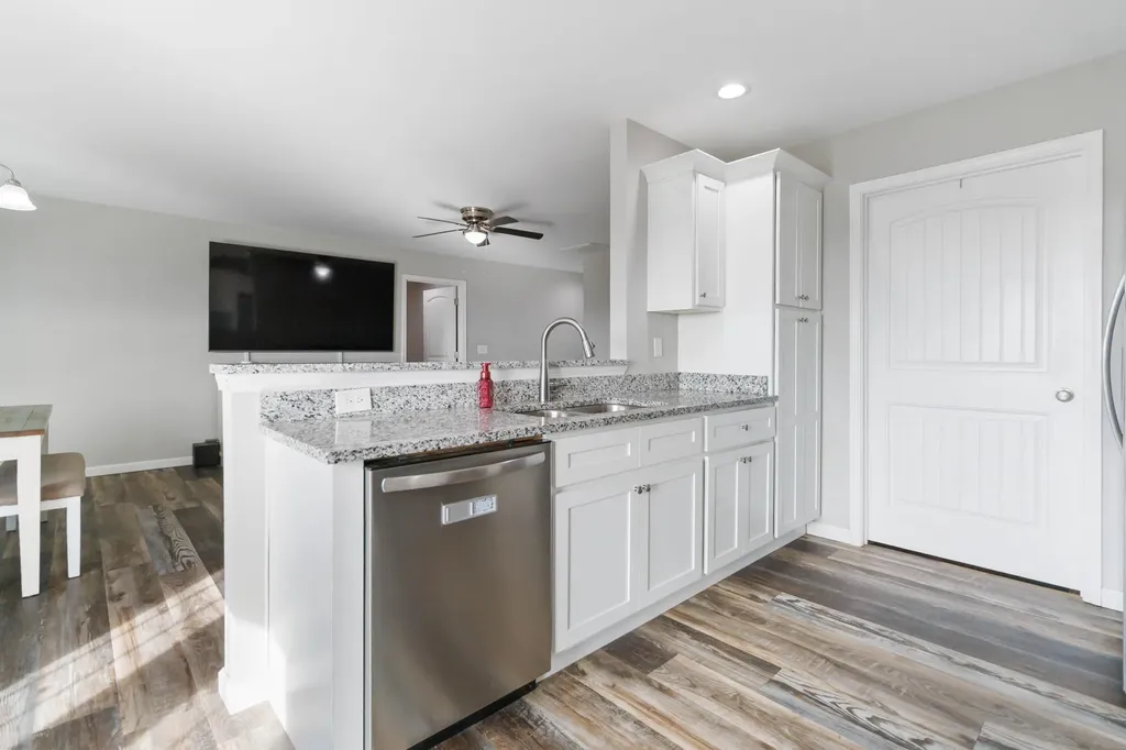 111 Dean Drive Harrodsburg KY 40330