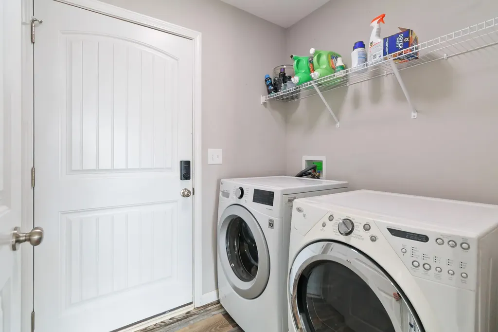 111 Dean Drive Harrodsburg KY 40330