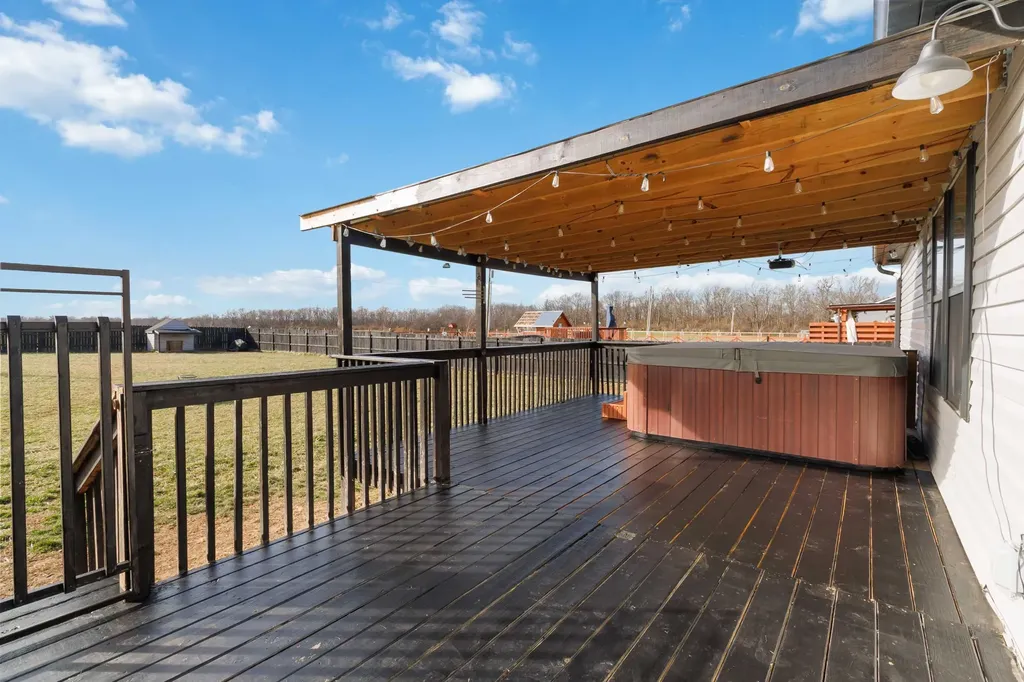 111 Dean Drive Harrodsburg KY 40330
