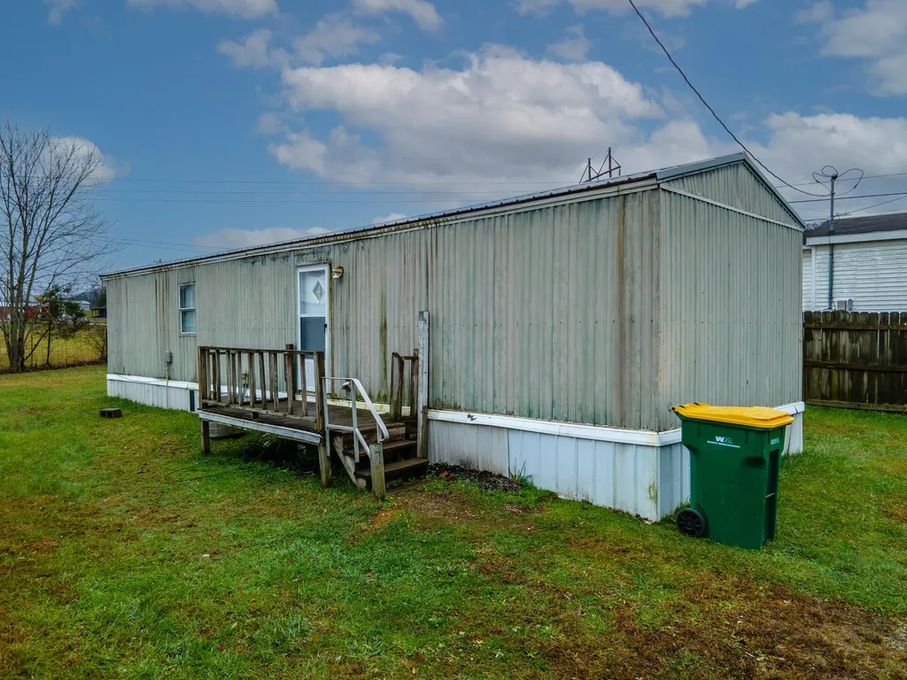 5852 Highway 60 Owingsville KY 40360
