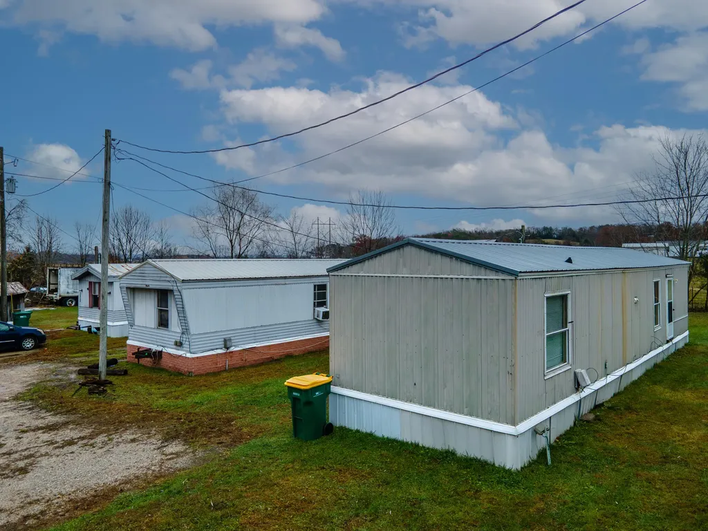 5852 Highway 60 Owingsville KY 40360