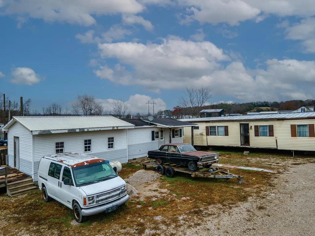 5852 Highway 60 Owingsville KY 40360