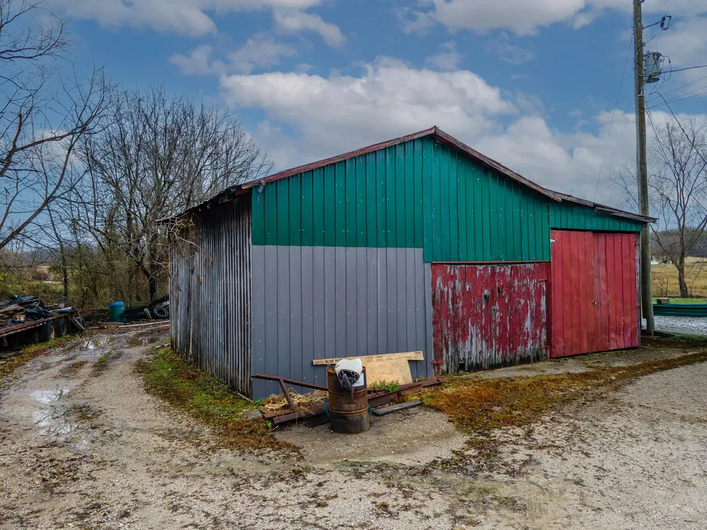 5852 Highway 60 Owingsville KY 40360