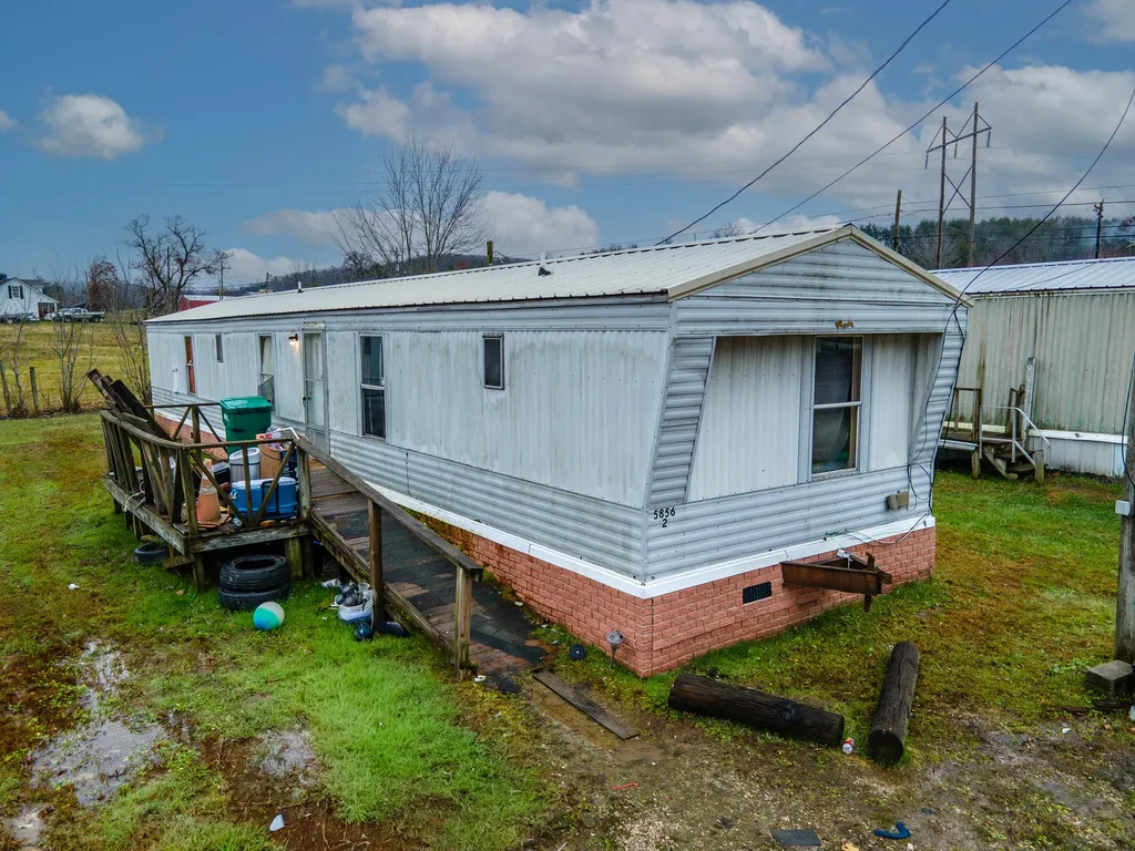 5852 Highway 60 Owingsville KY 40360