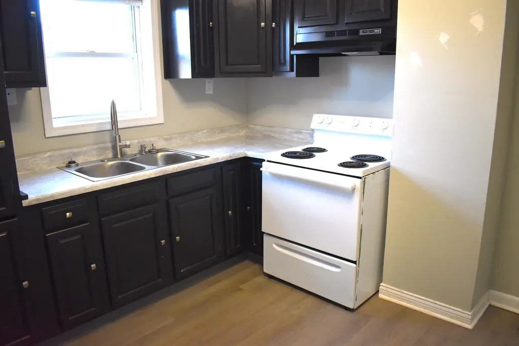 186 Eddie Street Lexington KY 40508