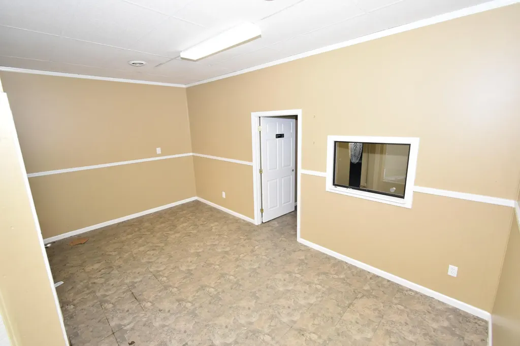 181 Main Street Mckee KY 40447