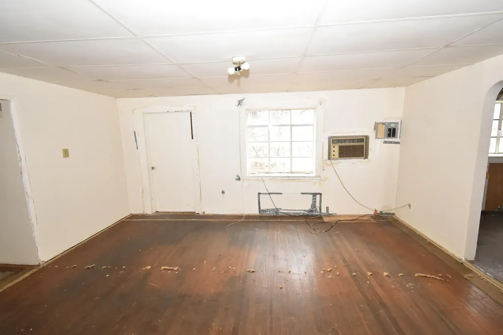 181 Main Street Mckee KY 40447
