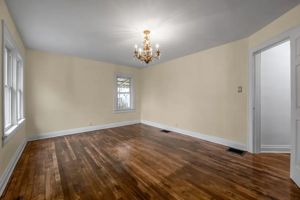 44 Horseshoe Drive Paris KY 40361