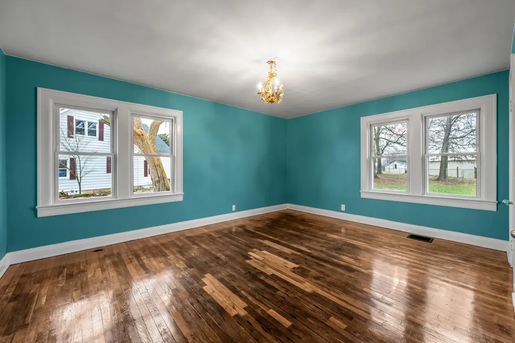 44 Horseshoe Drive Paris KY 40361