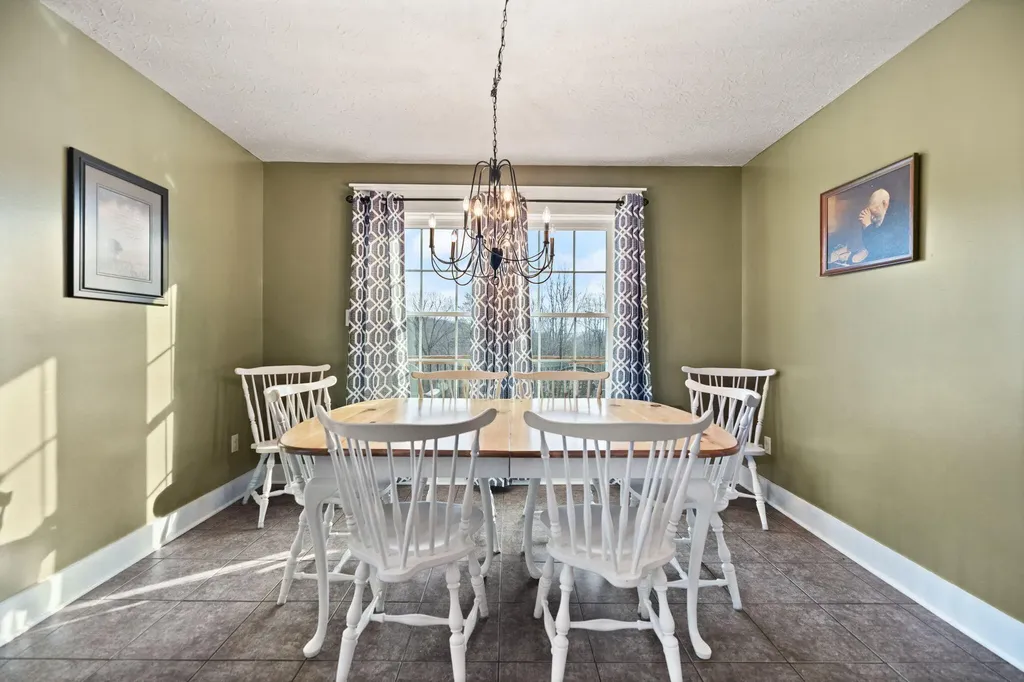 305 Lone Oak Road Mt Vernon KY 40456