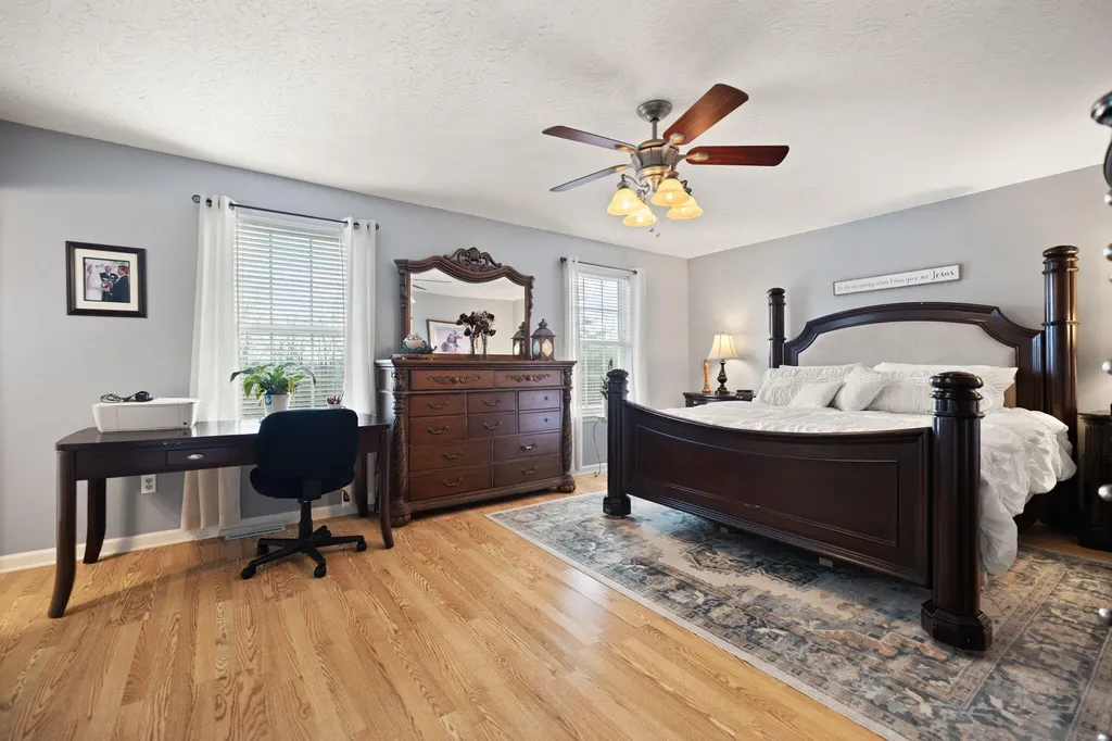305 Lone Oak Road Mt Vernon KY 40456