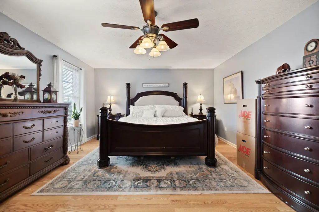 305 Lone Oak Road Mt Vernon KY 40456