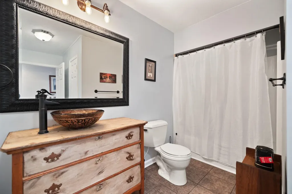 305 Lone Oak Road Mt Vernon KY 40456