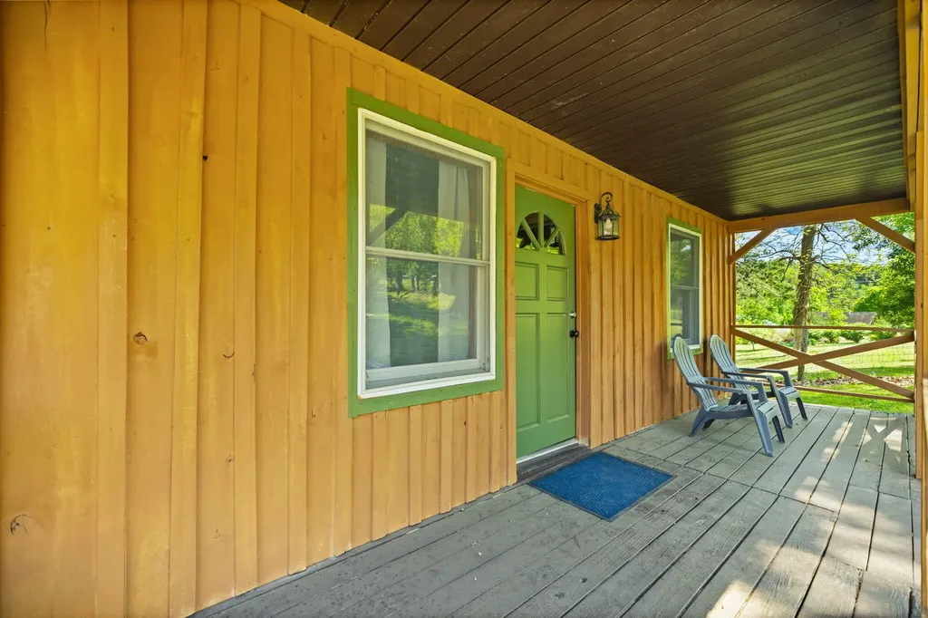 305 Lone Oak Road Mt Vernon KY 40456