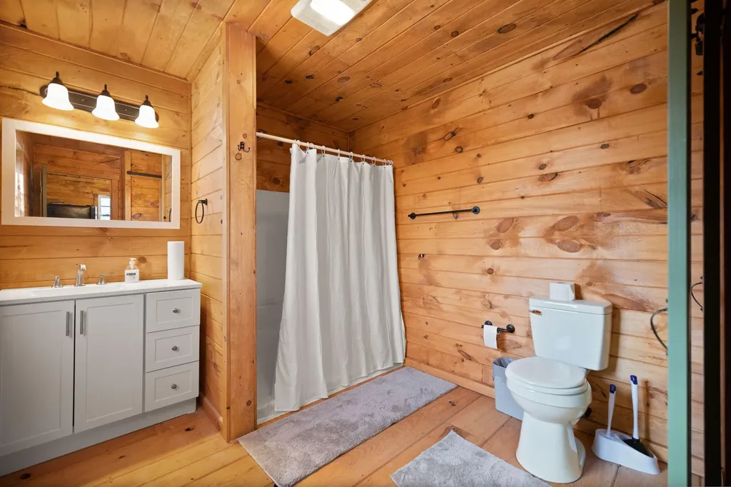 305 Lone Oak Road Mt Vernon KY 40456