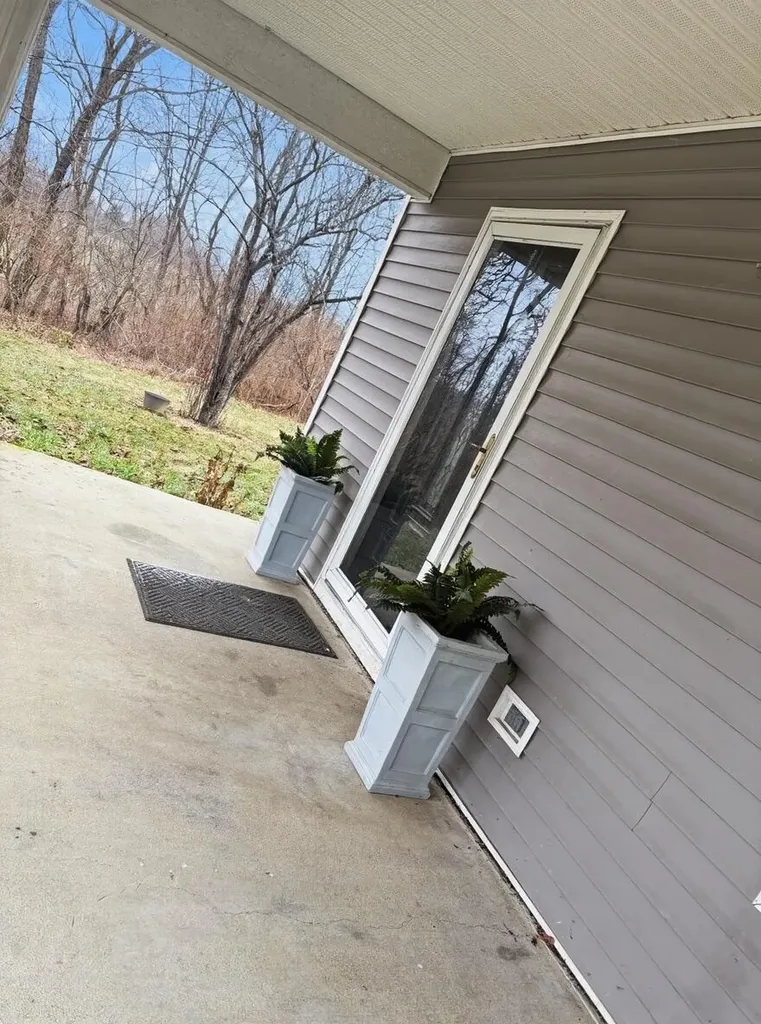 512 Brierly Ridge Road Mount Olivet KY 41064