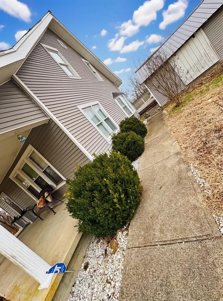 512 Brierly Ridge Road Mount Olivet KY 41064