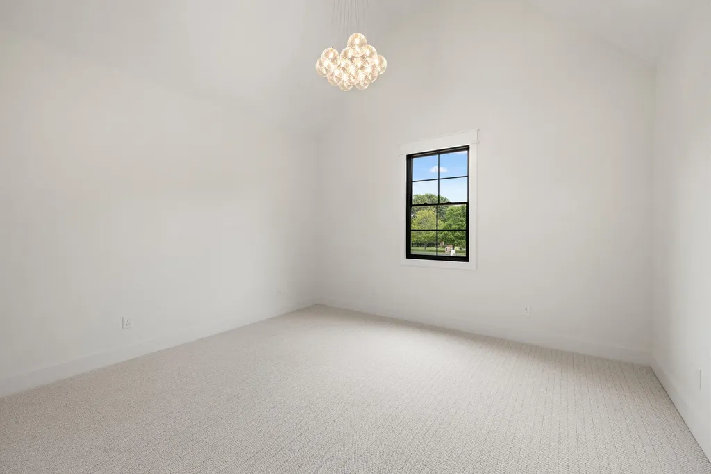 526 Polo Run Lane Versailles KY 40383