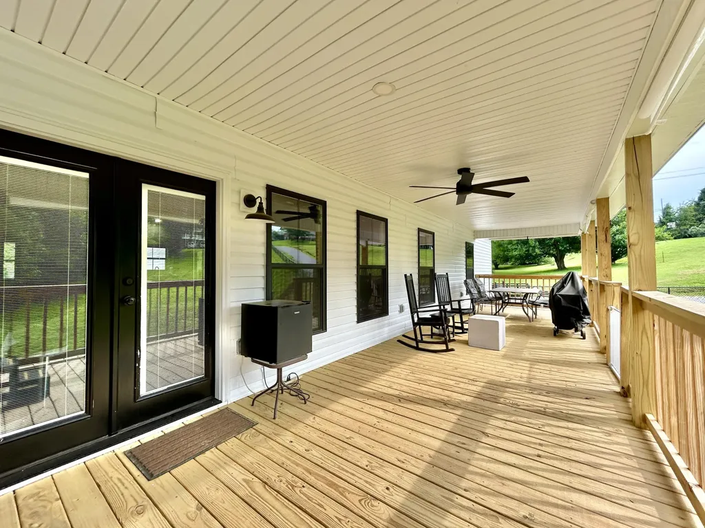 98 Spring View Drive Somerset KY 42503