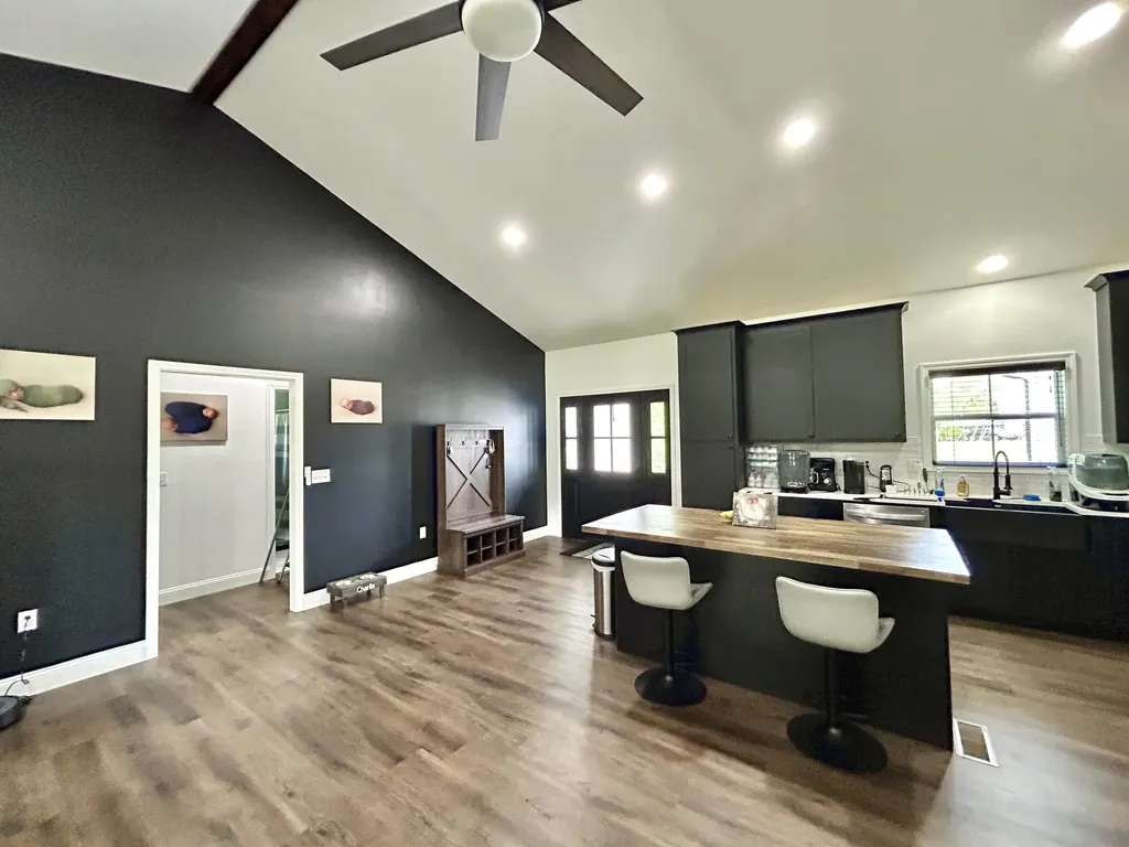 98 Spring View Drive Somerset KY 42503