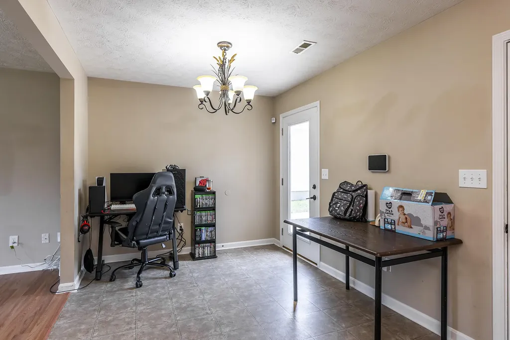 4045 Firestone Way Shelbyville KY 40065
