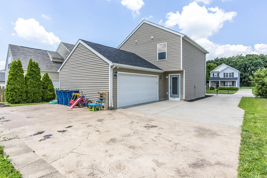 4045 Firestone Way Shelbyville KY 40065