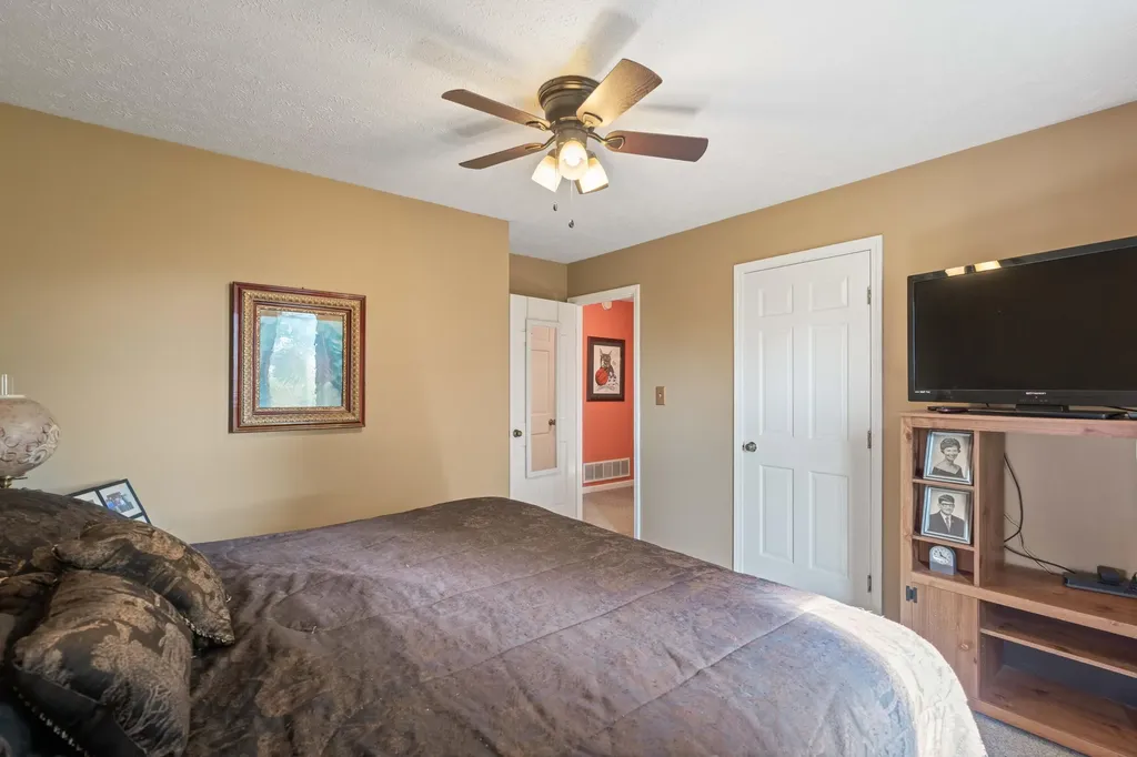 276 Jacksonville Road Bagdad KY 40003