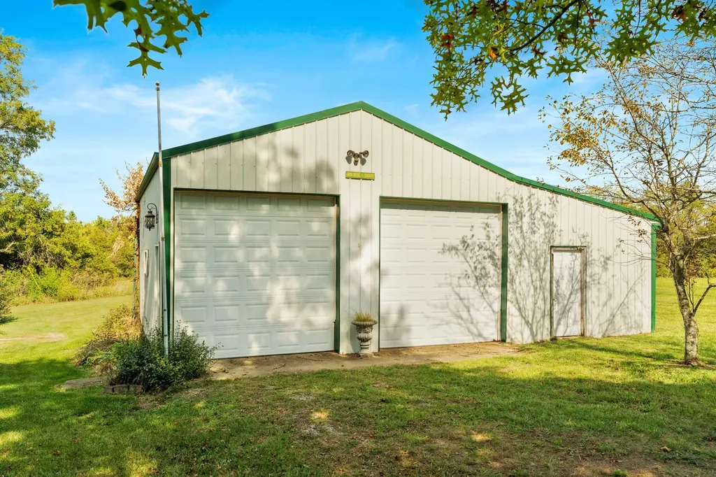 276 Jacksonville Road Bagdad KY 40003