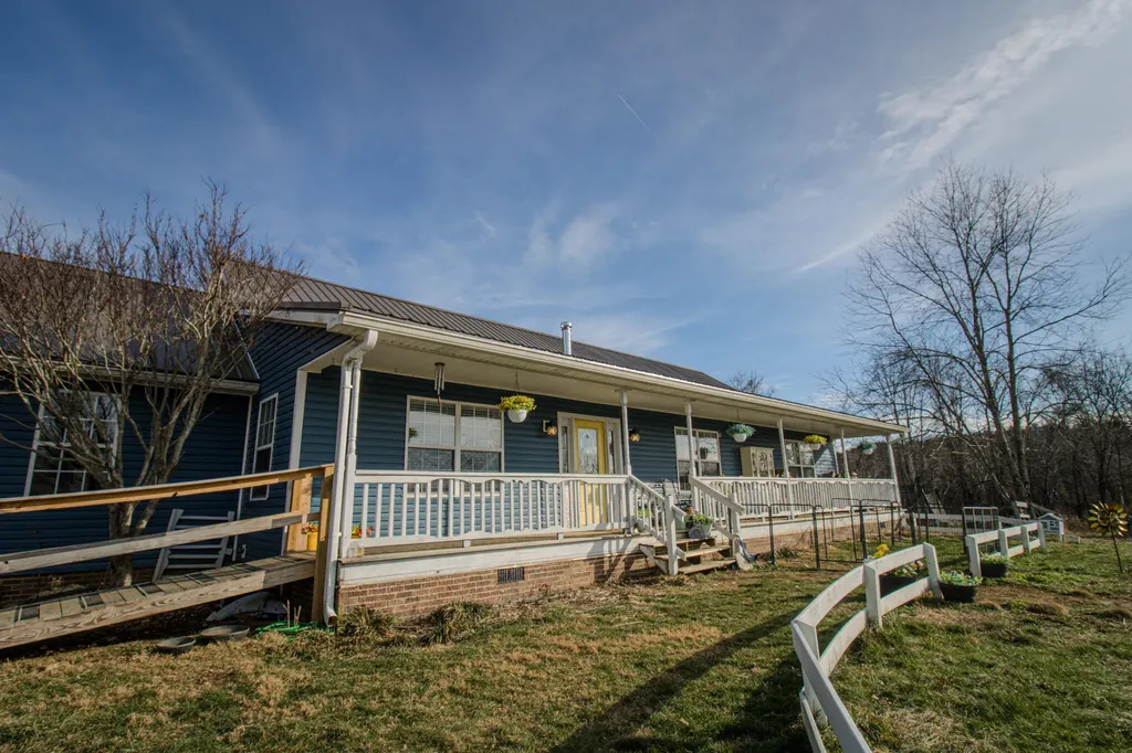 350 Grapevine Road Harrodsburg KY 40330