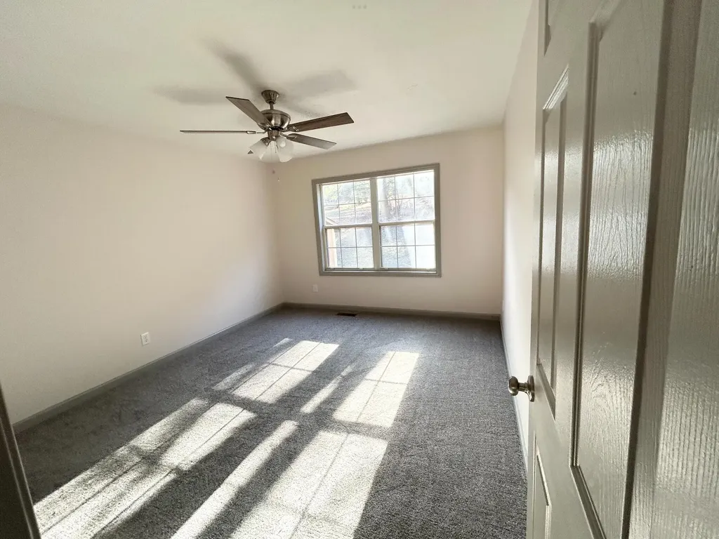 166 Chestnut Street Vanceburg KY 41179