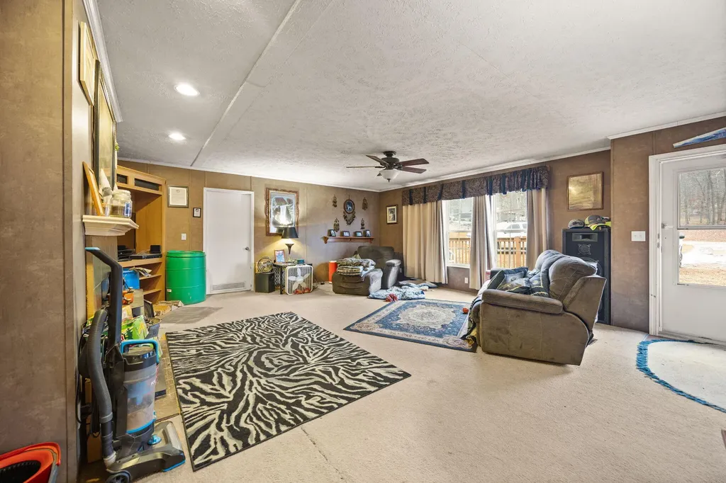 3049 Grand Boulevard Somerset KY 42501