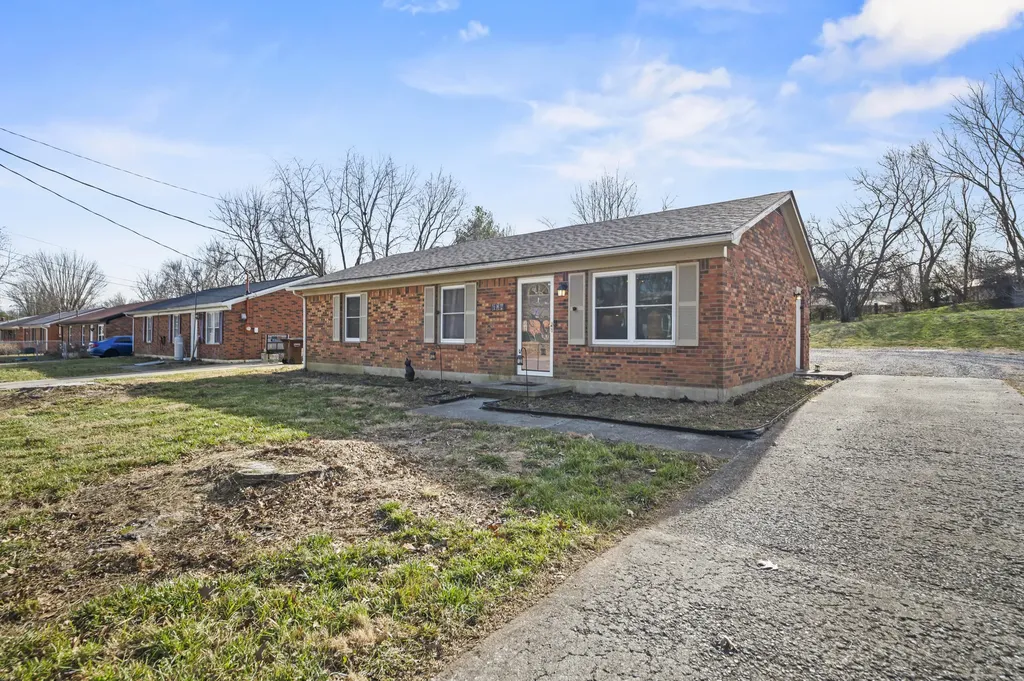 634 Cottonwood Drive Richmond KY 40475