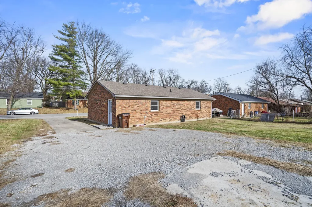 634 Cottonwood Drive Richmond KY 40475