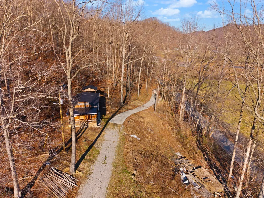 414 Upper Cane Creek Road Stanton KY 40380