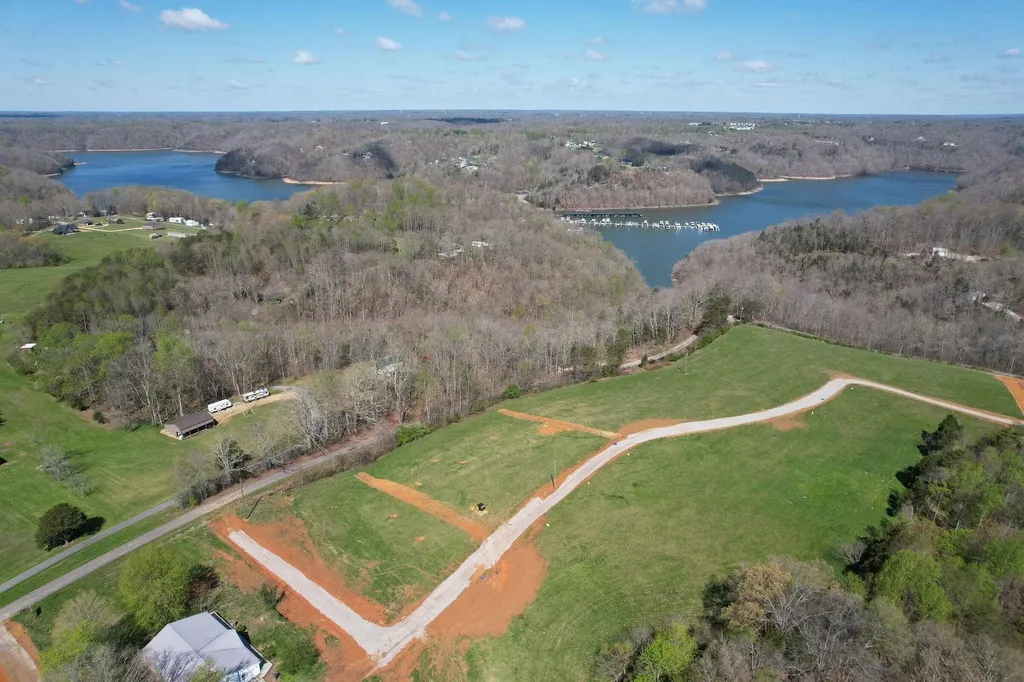 27 Beech Grove Road Jabez KY 42544