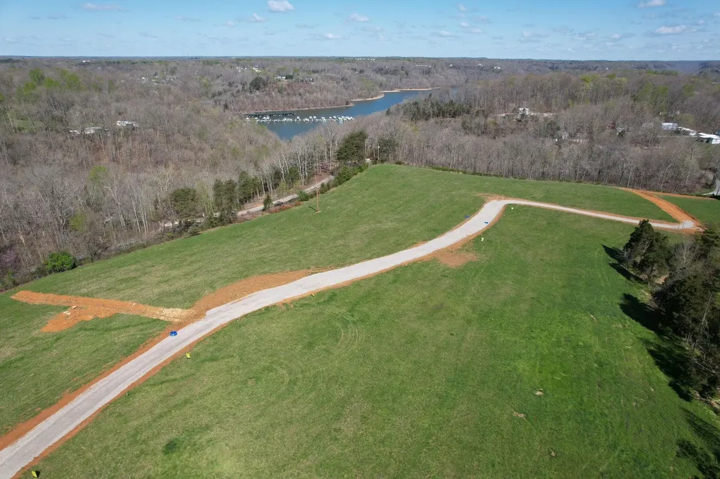 27 Beech Grove Road Jabez KY 42544